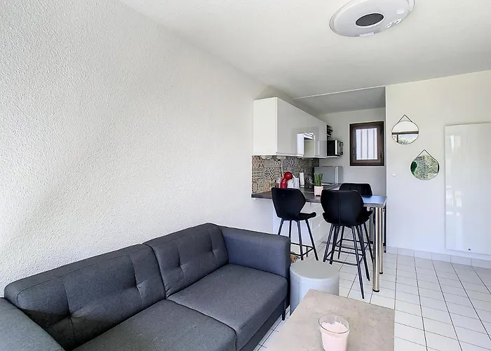 Le Phare アパート *