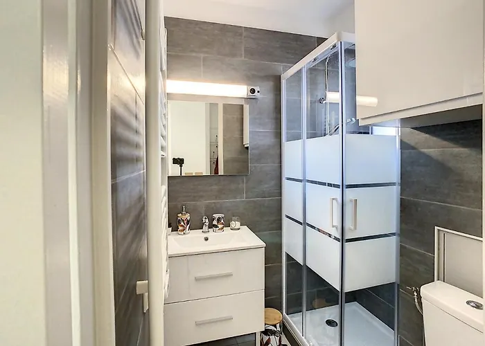 アパート Le Phare